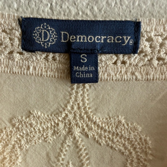 Democracy Women's Crochet Cotton Peplum Top S - Picture 9 of 11